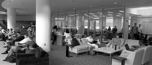 Image of the business information commons space in farrell hall