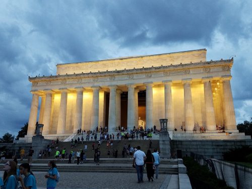 Lincoln Memorial at night